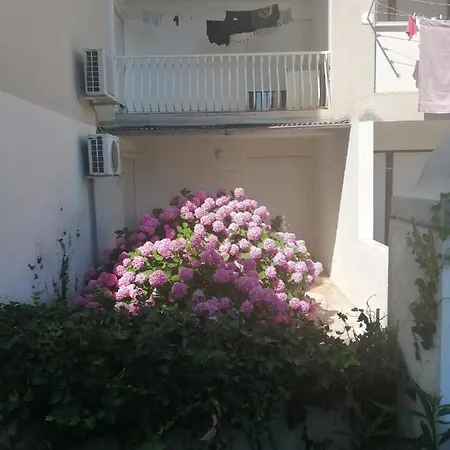 Apartament Hortensija