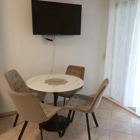 Apartament Hortensija